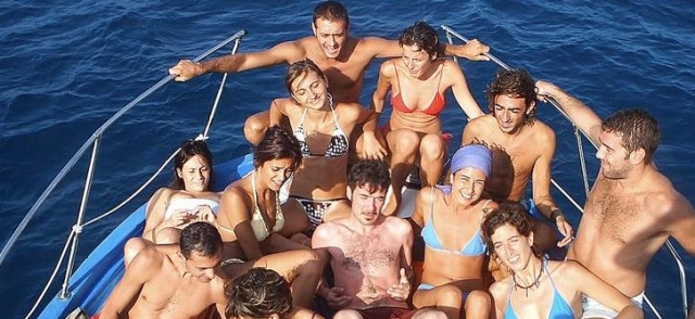  Con amigos, sol y mar 